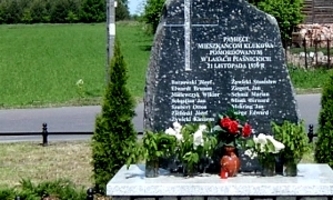Pomnik poległym mieszkańcom Klukowa w Piaśnicy